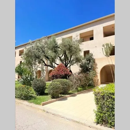 4 Personnes Bord De Avec Piscine Wifi *