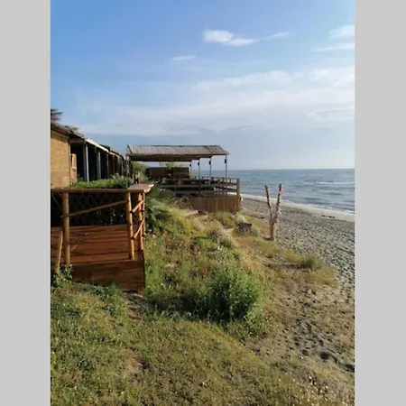 4 Personnes Bord De Avec Piscine Wifi * Cervione