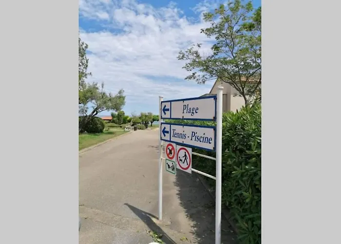 4 Personnes Bord De Avec Piscine Wifi *